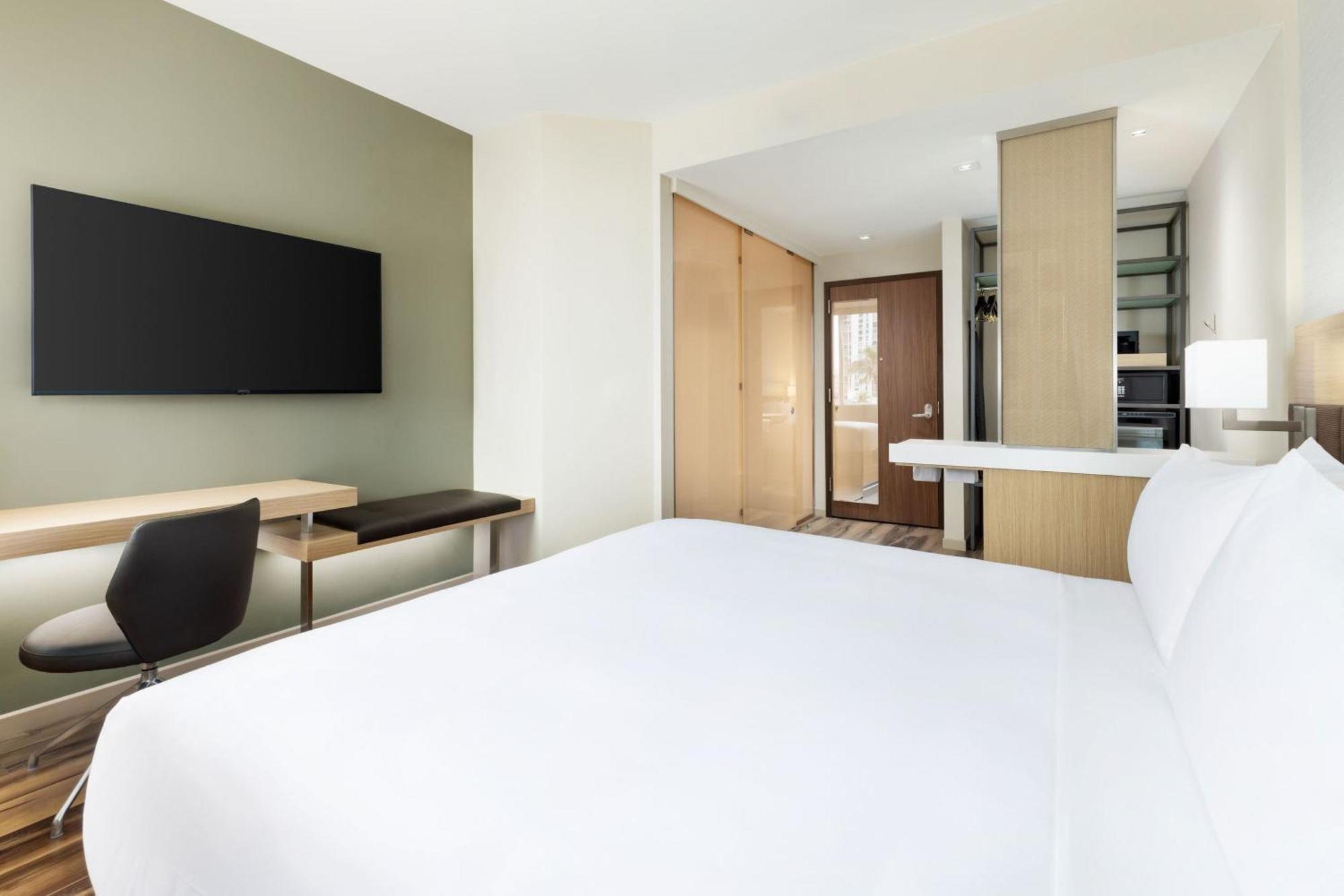 Ac Hotel By Marriott Хонолулу Екстериор снимка
