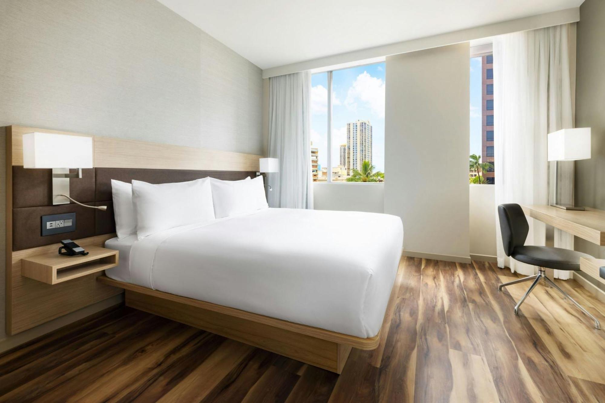 Ac Hotel By Marriott Хонолулу Екстериор снимка