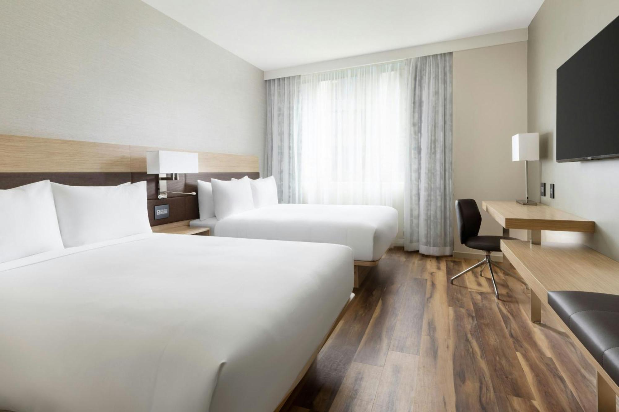 Ac Hotel By Marriott Хонолулу Екстериор снимка