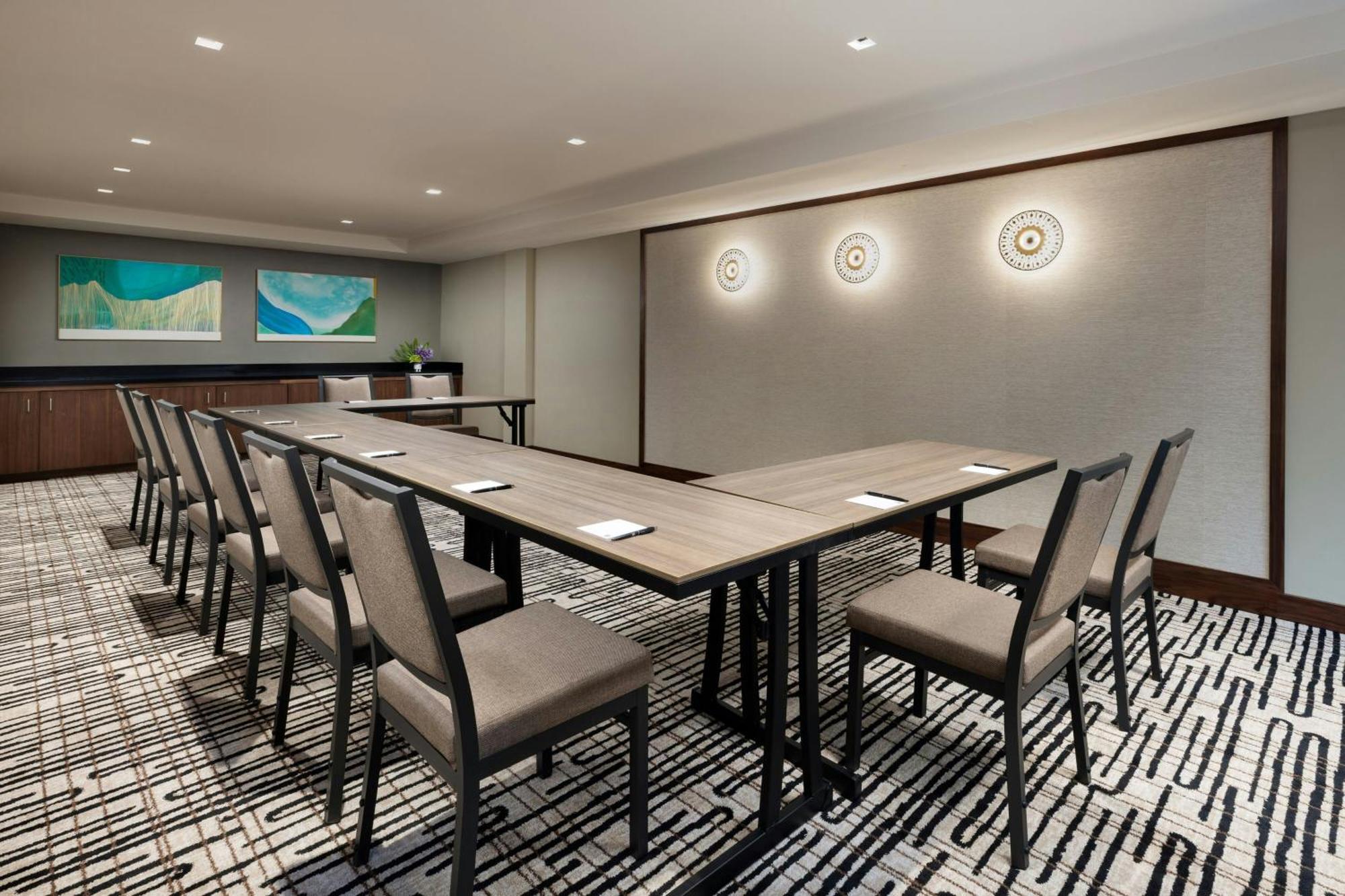 Ac Hotel By Marriott Хонолулу Екстериор снимка